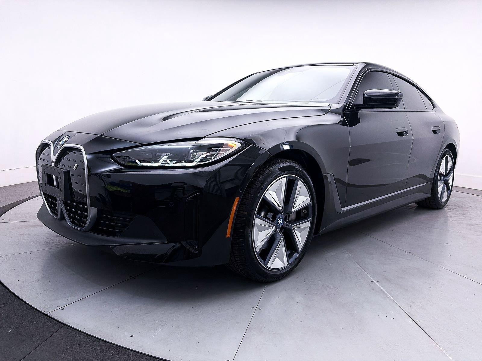 Used 2023 BMW i4 eDrive35 w/ Premium Package RWD image 13