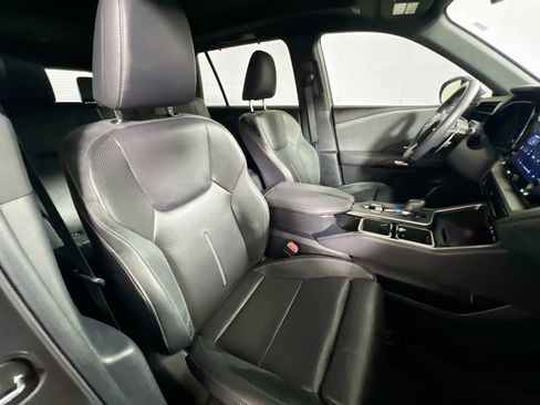 Used 2024 Lexus TX 350 FWD w/ Technology Package image 30