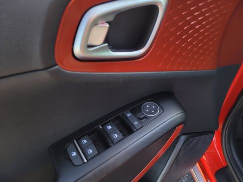 Used 2024 Kia Soul GT-Line image 17