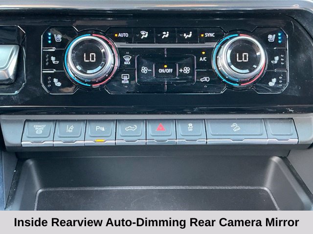 Used 2024 GMC Sierra 2500 Denali Ultimate AWD/4WD image 35