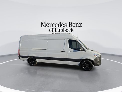 New 2026 Mercedes-Benz Sprinter 2500 image 9