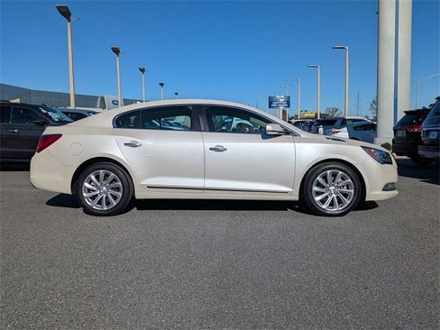 Used 2014 Buick LaCrosse Leather w/ Driver Confidence Package image 3