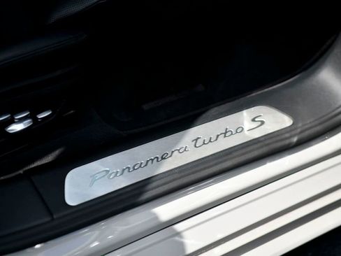 Used 2018 Porsche Panamera Turbo S image 48