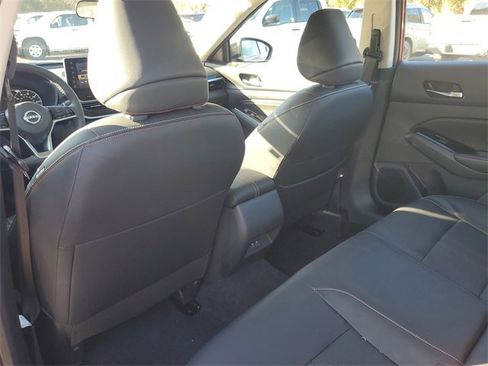 Certified 2023 Nissan Altima 2.5 SR w/ SR Premium Package image 10