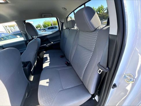 Used 2021 Toyota Tacoma SR5 w/ Technology Package AWD/4WD image 23