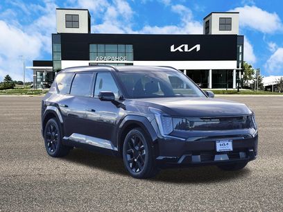 New 2026 Kia EV9 Land w/ Nightfall Edition Package