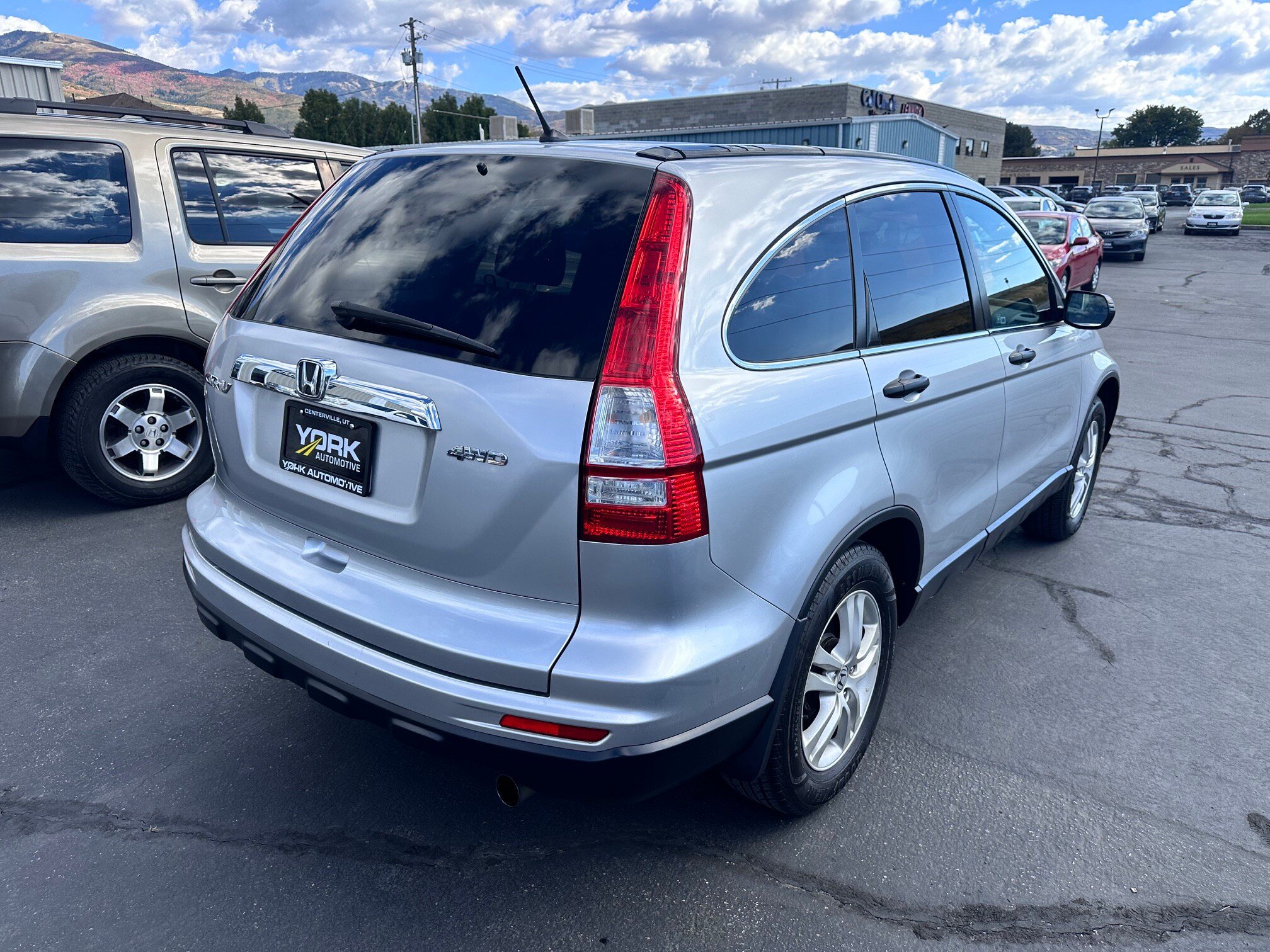 Used 2010 Honda CR-V EX image 3