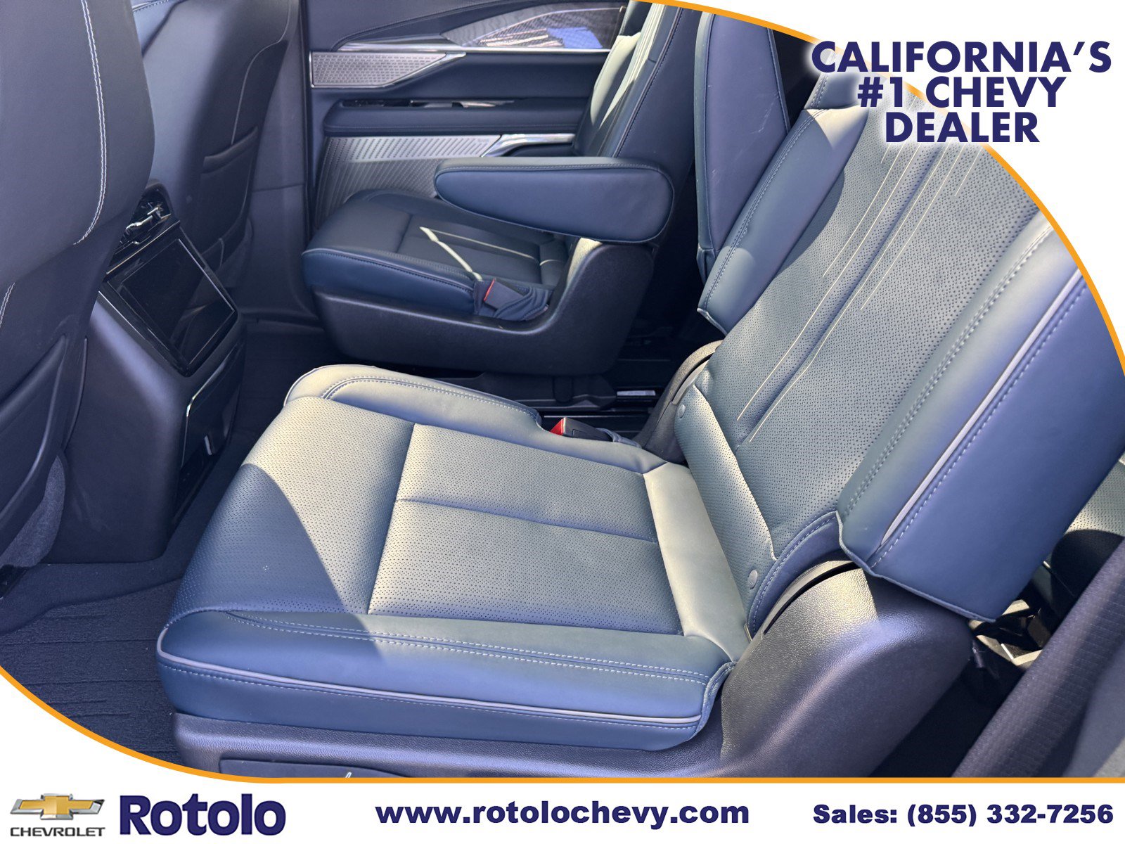 Used 2025 Cadillac Escalade IQ Luxury 2 w/ LPO, Premium Carpet Package AWD/4WD image 15