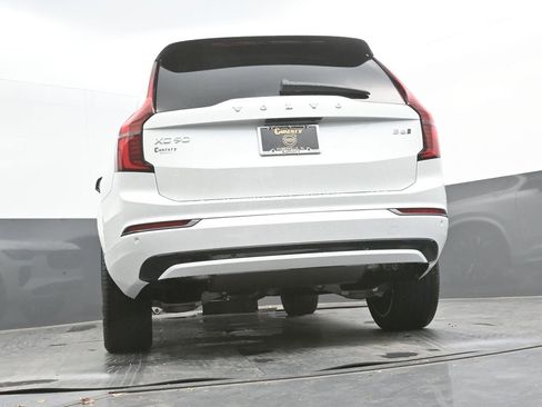 New 2026 Volvo XC90 B6 Ultra image 28