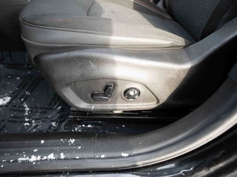 Used 2016 Jeep Renegade 75th Anniversary image 11