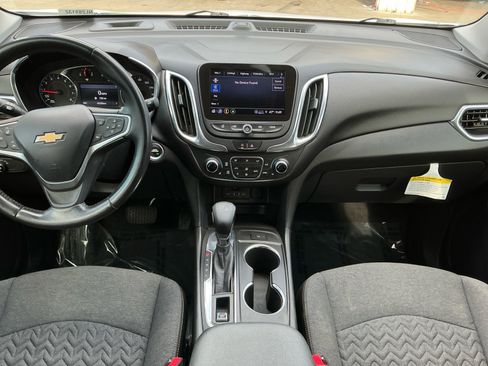 Used 2022 Chevrolet Equinox LT image 13