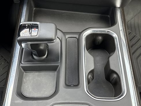 Used 2024 Chevrolet Silverado 1500 LT Trail Boss w/ Protection Package image 25