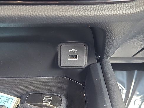 Certified 2024 Honda HR-V LX image 15