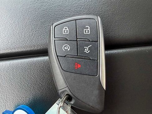 Used 2022 Buick Envision Preferred image 29