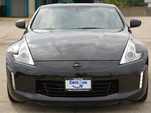Used 2014 Nissan 370Z Touring w/ Sport Package RWD image 8