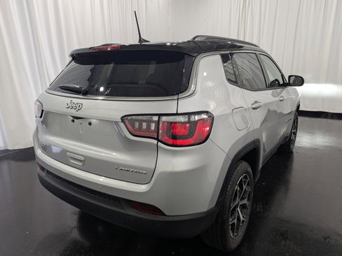 New 2026 Jeep Compass Limited image 7