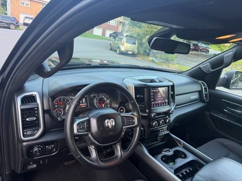 Used 2019 RAM 1500 Big Horn AWD/4WD image 12