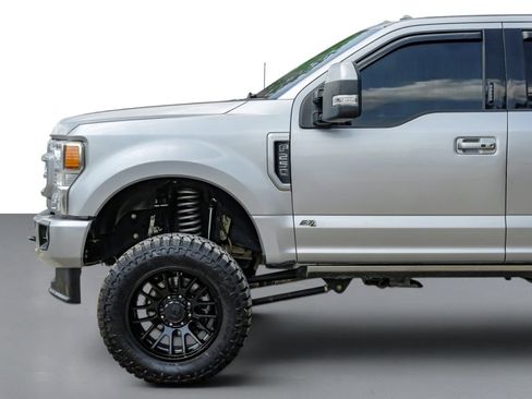 Used 2020 Ford F250 Lariat w/ Lariat Ultimate Package AWD/4WD image 10