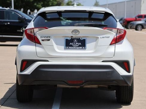 Used 2019 Toyota C-HR Limited FWD image 5