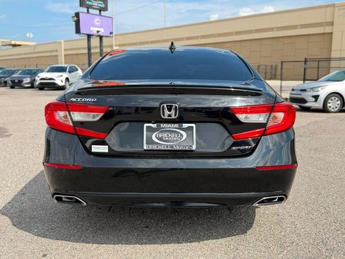 Used 2019 Honda Accord Sport image 5