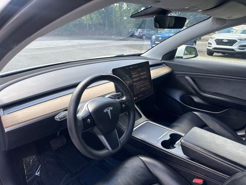 Used 2021 Tesla Model 3 Long Range AWD/4WD image 12