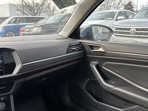 Used 2021 Volkswagen Jetta SEL image 16