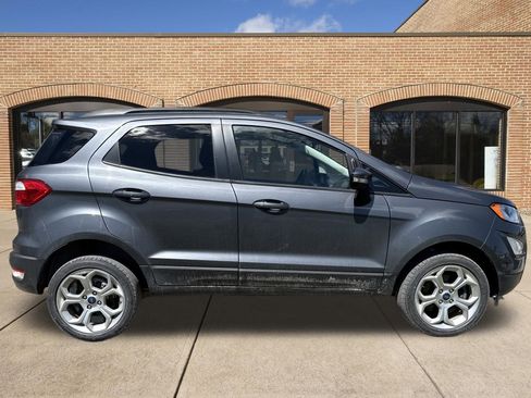 Used 2021 Ford EcoSport SE w/ SE Convenience Package AWD/4WD image 2