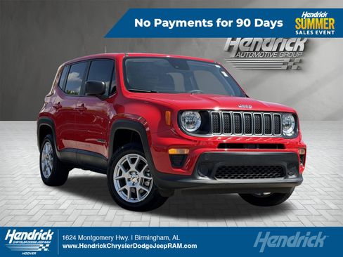 Used 2023 Jeep Renegade Latitude AWD/4WD image 1