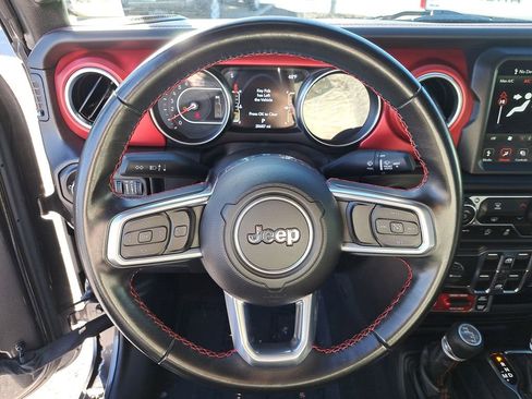 Used 2022 Jeep Gladiator Rubicon image 17