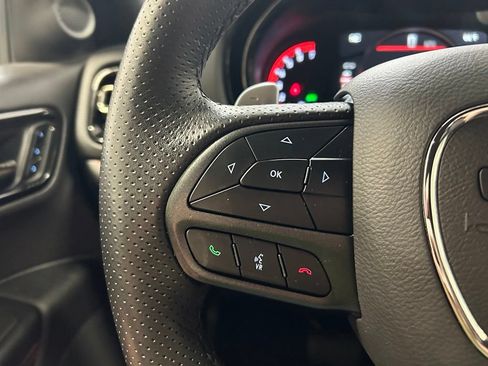 Used 2025 Dodge Durango GT AWD/4WD image 13