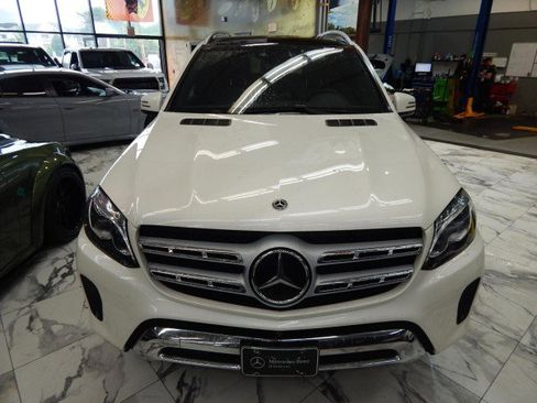 Used 2019 Mercedes-Benz GLS 450 4MATIC w/ Premium 1 Package image 3