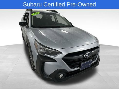 Certified 2025 Subaru Outback Premium image 1