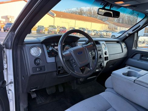 Used 2012 Ford F150 XLT w/ XLT Chrome Pkg image 13