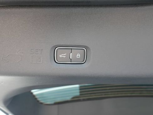 New 2026 Ford Expedition Active AWD/4WD image 13