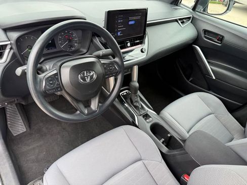 Used 2025 Toyota Corolla Cross AWD Hybrid image 10