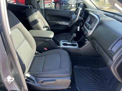 Used 2019 Chevrolet Colorado LT w/ LT Convenience Package image 13
