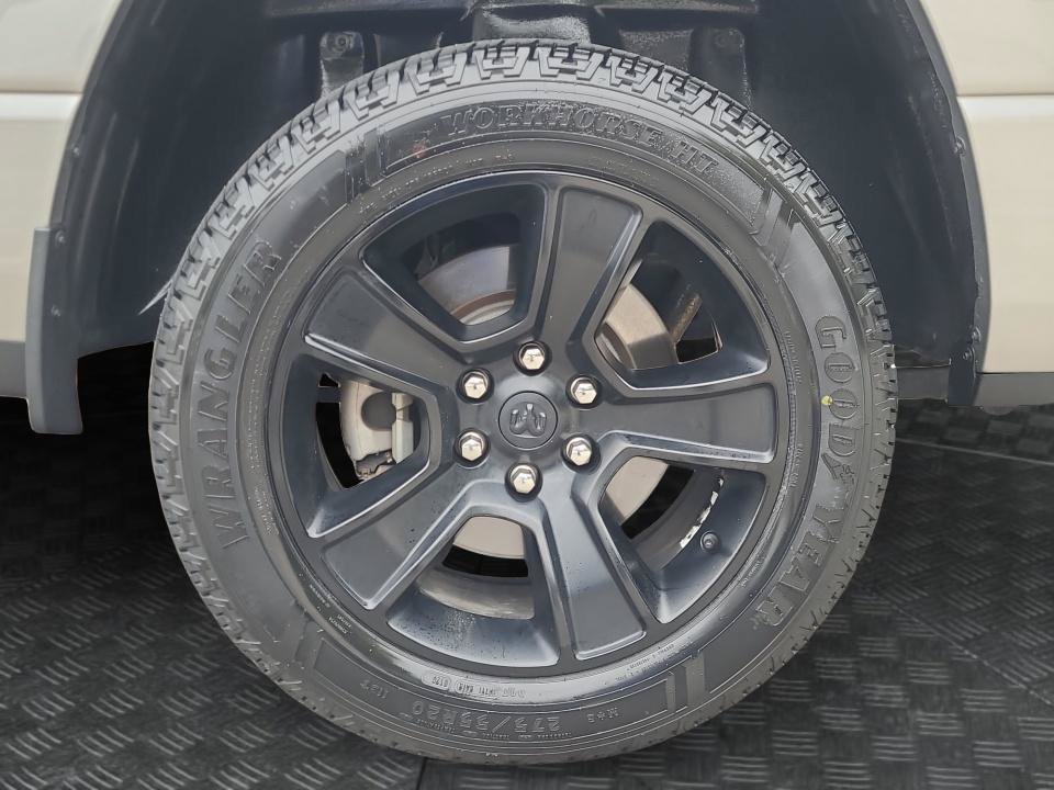 Used 2022 RAM 1500 Big Horn AWD/4WD image 27