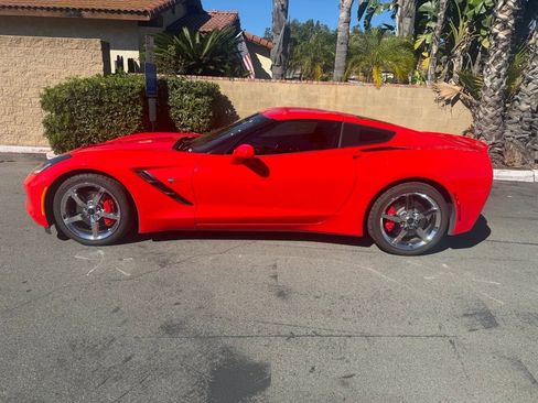 Used 2014 Chevrolet Corvette Stingray Coupe w/ 2LT Preferred Equipment Group image 4