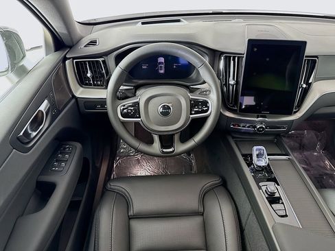 New 2026 Volvo XC60 T8 Ultra w/ Climate Package PRO image 24