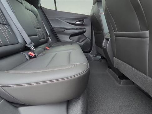 New 2026 Buick Envista Avenir image 19