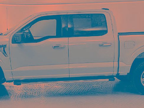 Certified 2025 Ford F150 XLT w/ Equipment Group 301A Standard image 5