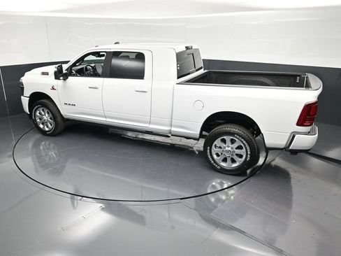 New 2026 RAM 2500 Laramie AWD/4WD image 56