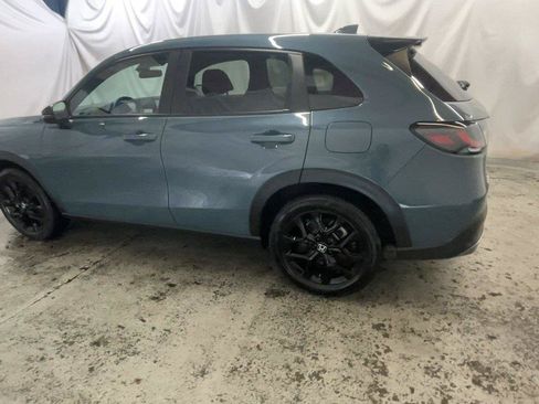 Used 2024 Honda HR-V Sport image 11