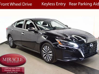 Used 2025 Nissan Altima 2.5 SV