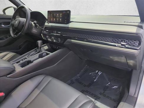 Used 2024 Honda Accord Sport image 26