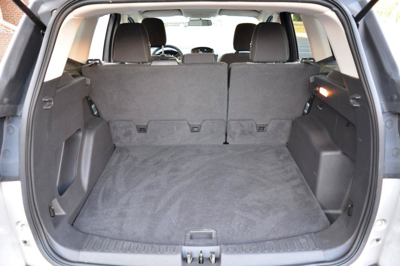 Used 2018 Ford Escape SE FWD image 13