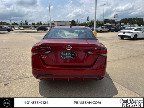 Used 2020 Nissan Sentra SV w/ Trunk Package FWD image 11