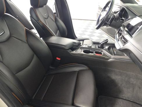 Used 2021 Cadillac CT4 V w/ Technology Package RWD image 40