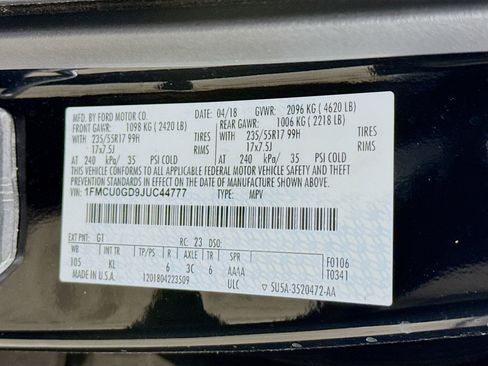 Used 2018 Ford Escape SE w/ Ford Safe & Smart Package image 38