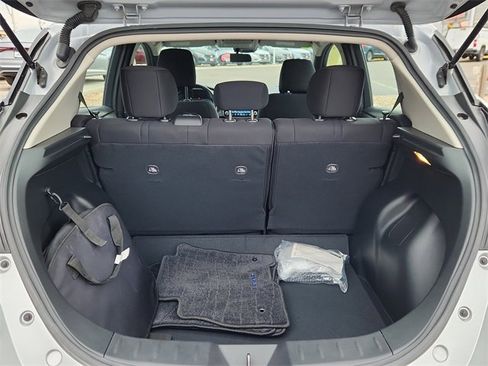 Certified 2025 Nissan Leaf S image 10